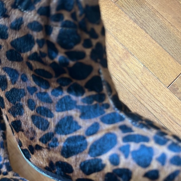 Cheetah Ankle Booties - Picture 3 of 6
